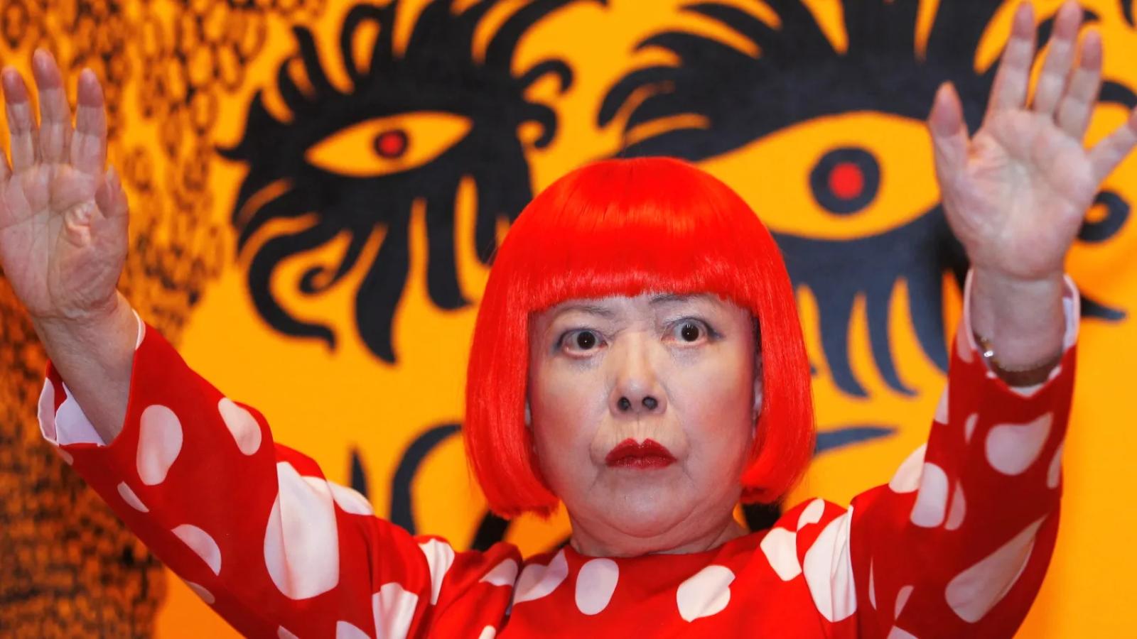 Yayoi Kusama (97) maakte van haar angsten een 'oneindig universum'