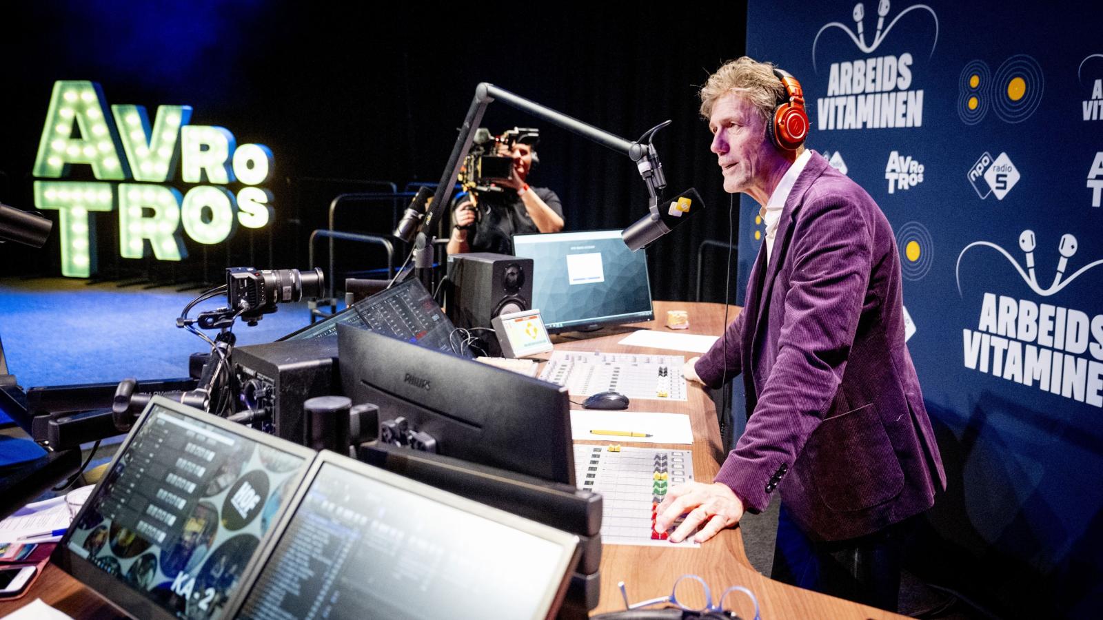 Na 80 jaar is Arbeidsvitaminen nog altijd 'een vrolijk programma voor huis en fabriek'