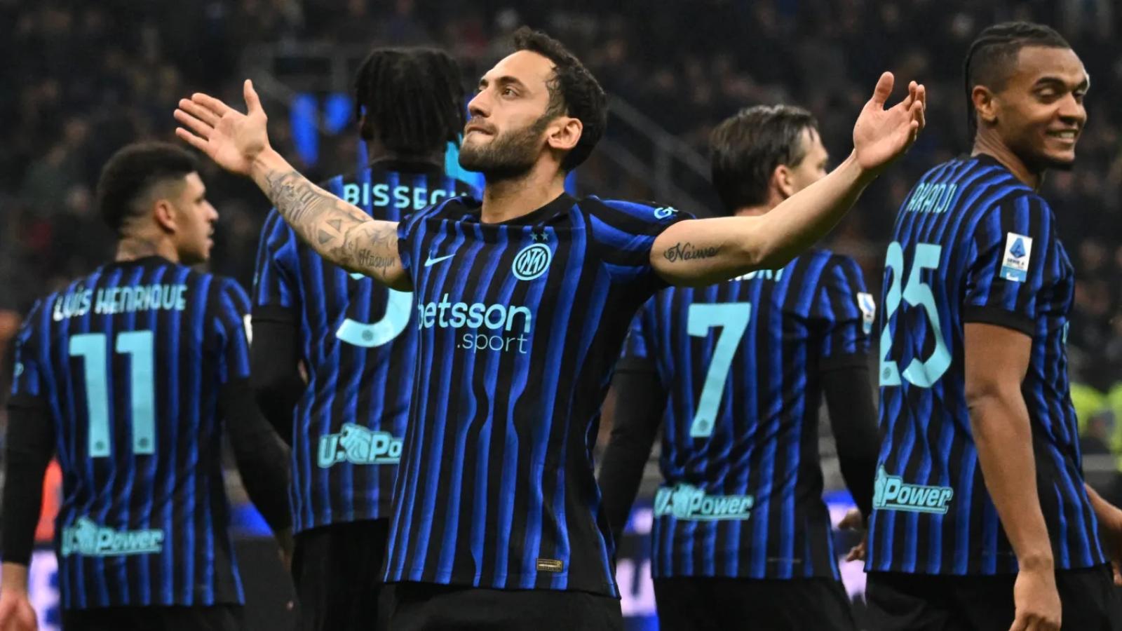 Inter herstelt zich na Champions League-flater, Lukaku schiet Napoli naar winst 