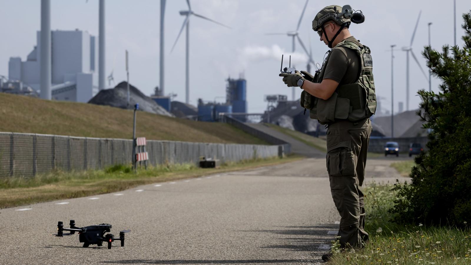 Defensie is 'kraamkamer van innovatie', maar dat heeft gevolgen voor militairen
