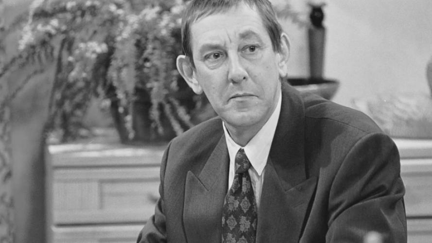 Acteur Hans Beijer, bekend als boef B100 in Bassie en Adriaan, is overleden